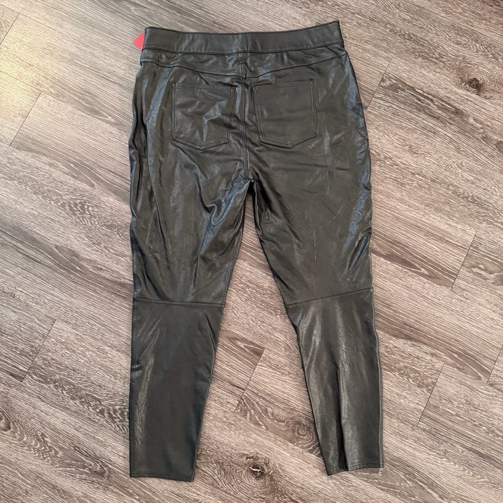 Spanx Faux Leather Ankle Skinny Pull On Pants New - Picture 7 of 7